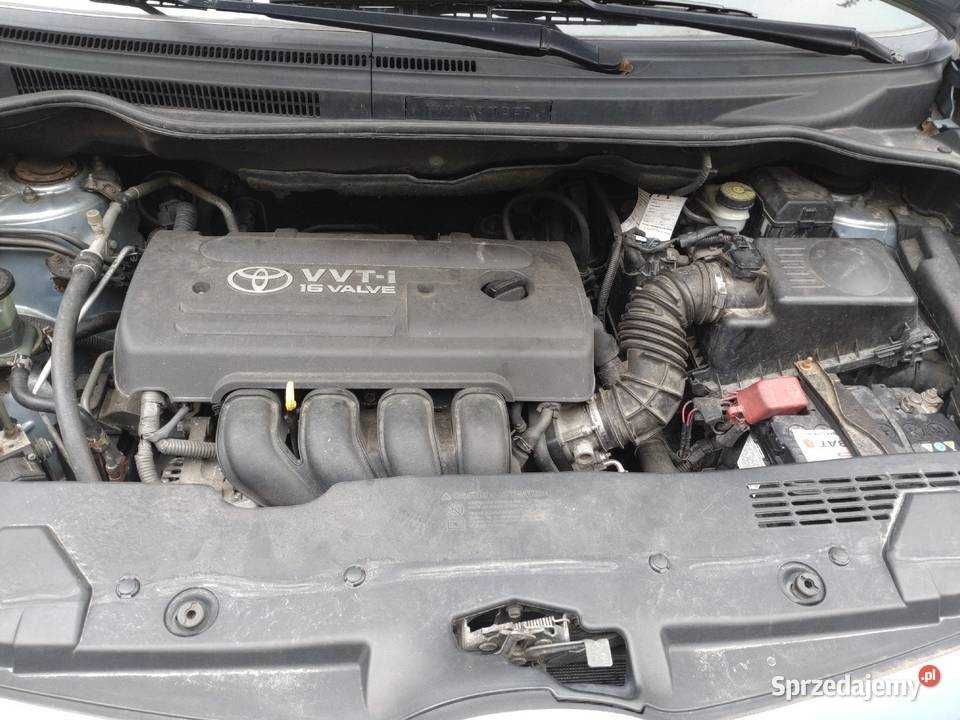 TOYOTA COROLLA Verso 1,8 vvti  7 osb