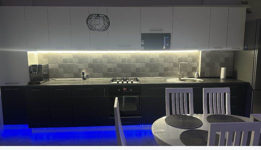 Продаж 3 кім Святопетрівське