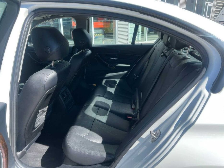 BMW 3 Series 328i xDrive      2015