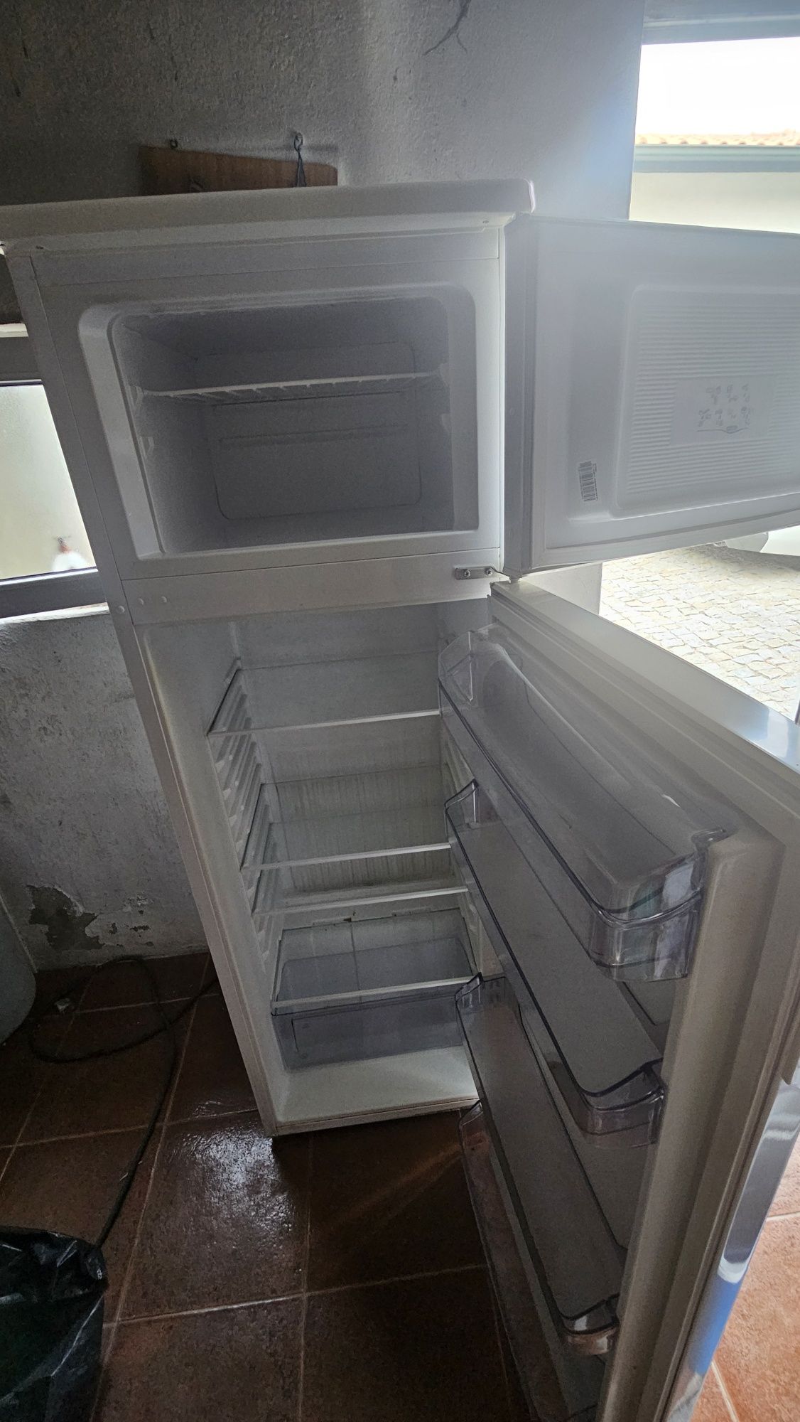 Frigorífico Teka