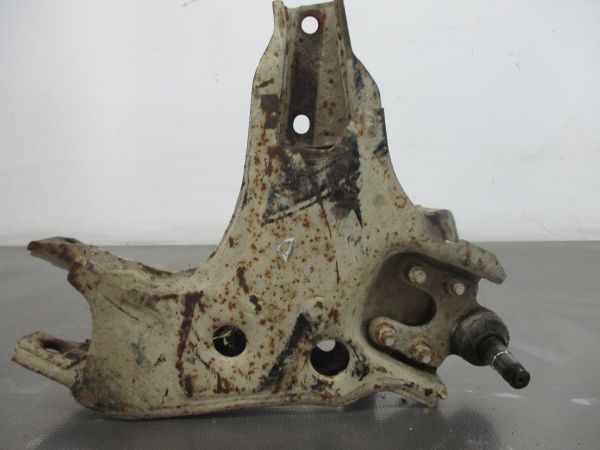 Braço de suspensão frente direito NISSAN Terrano II (R20)