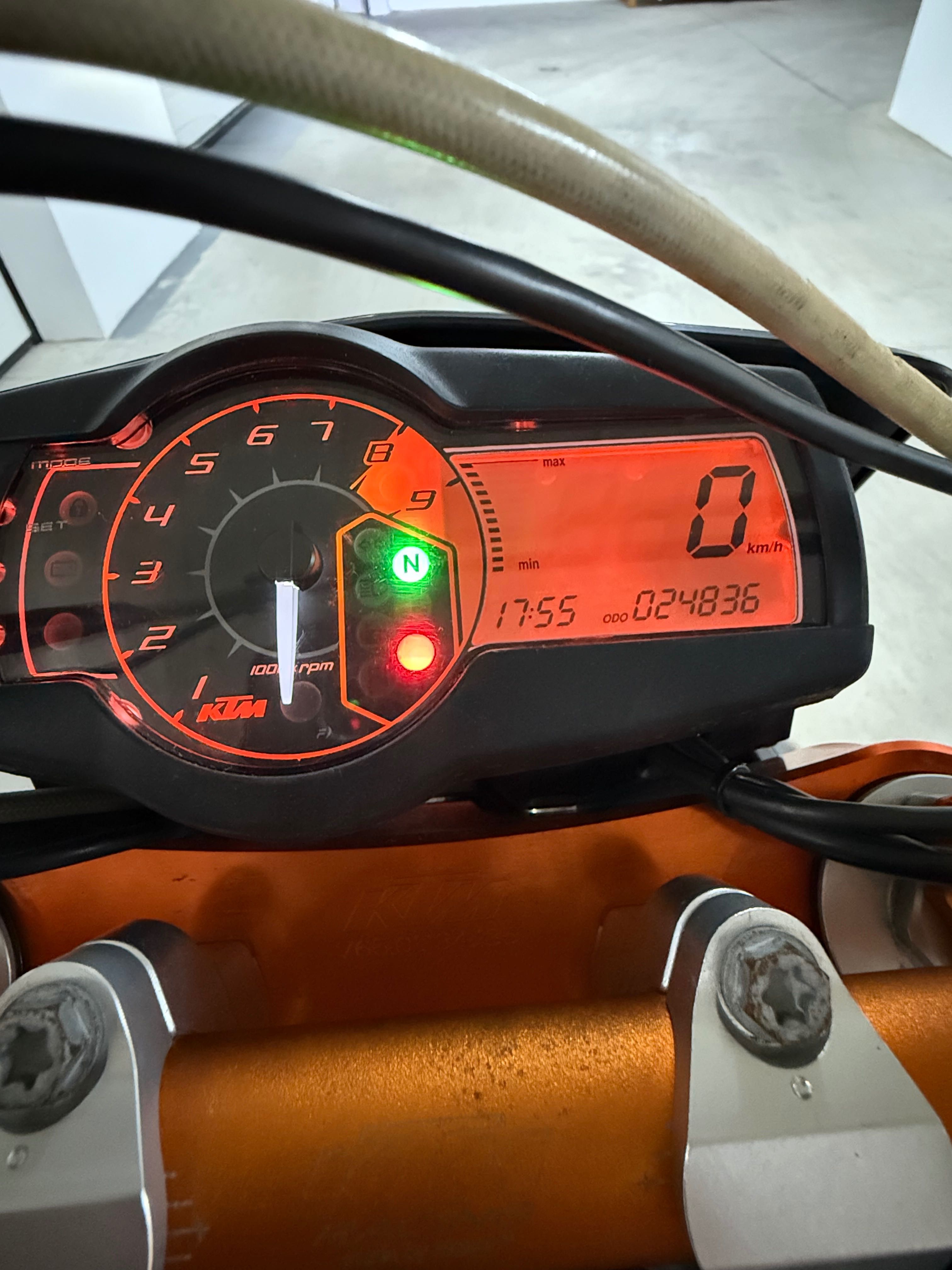 Ktm 690 R super motard