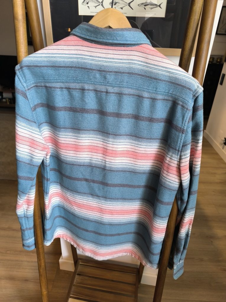 Camisa Quiksilver tamanho M