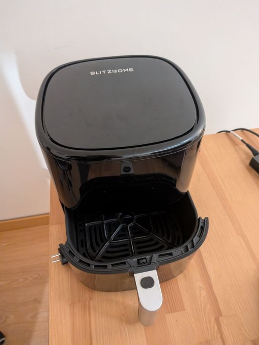 Air Fryer BlitzHome - urgente