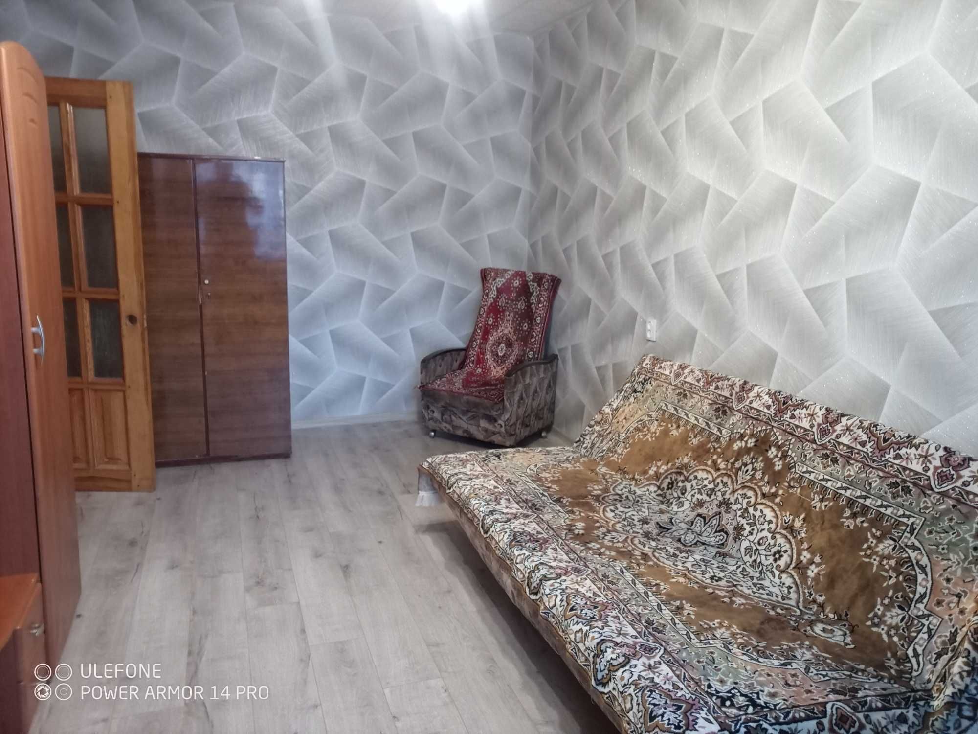 Продаж однокімнатної квартири на Ниві (Всіхсвятська 8)