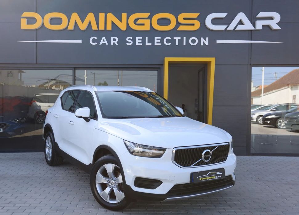 Volvo XC 40 2.0 D3 Momentum Plus