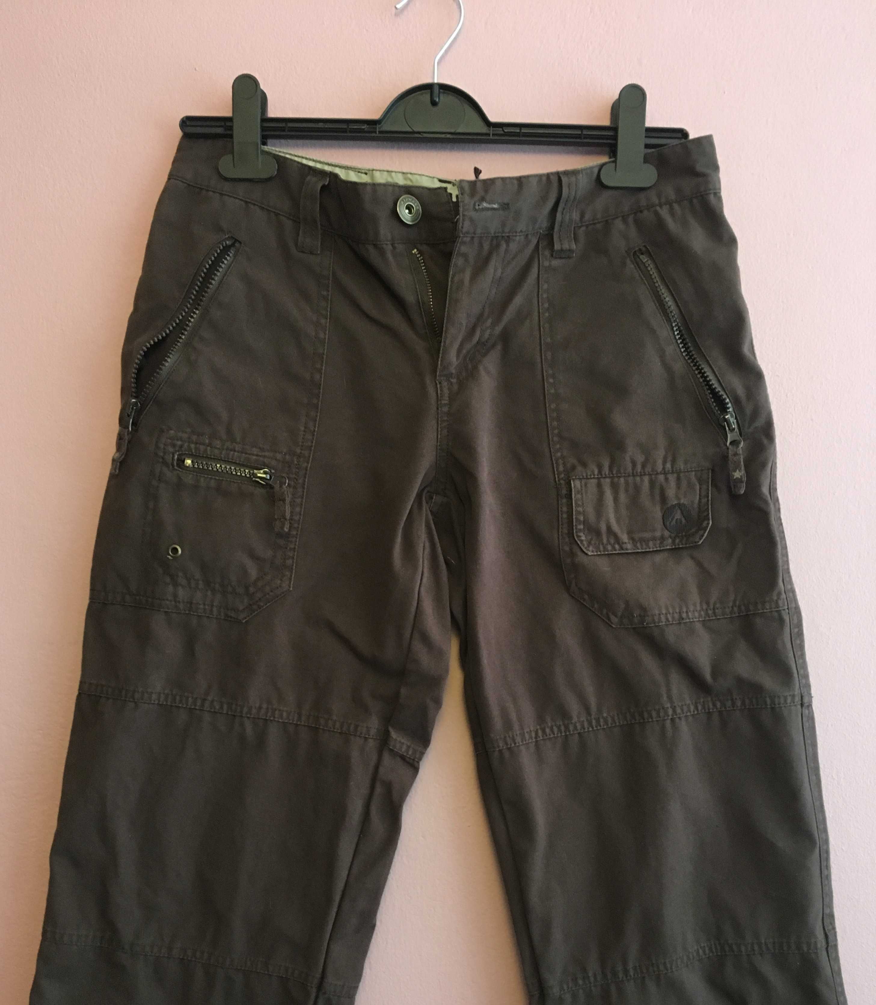 Spodnie z szerokimi nogawkami w stylu vintage od Airwalk