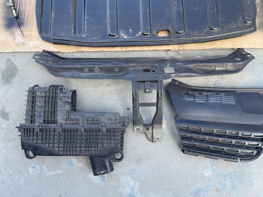 Material Renault Clio 2