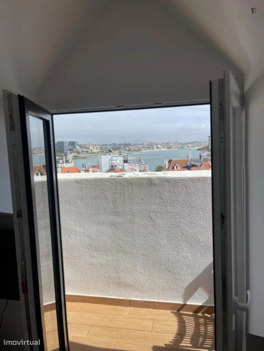 Apartamento com 2 quartos - localizado em Estoril Lisbon