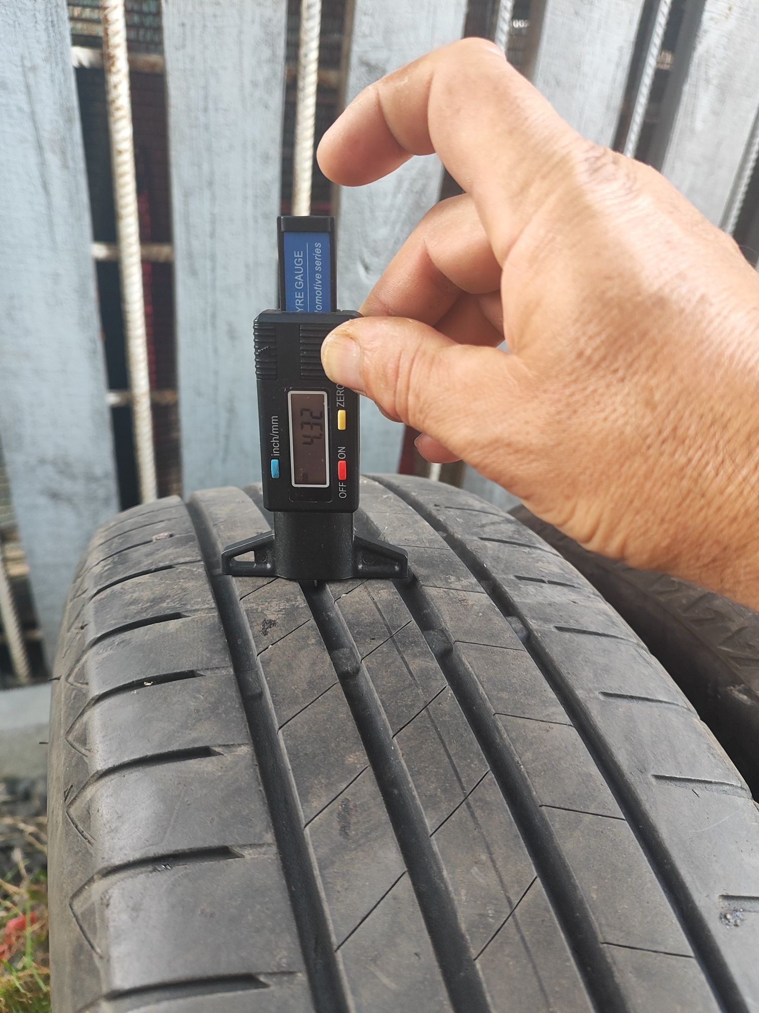 Резина 195/65R15,літо