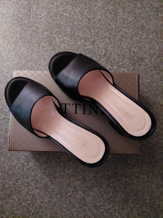 Кожаные шлёпанцы LOTTINI