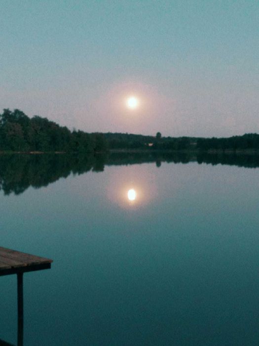 Działka nad jeziorem