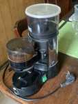 La Pavoni Jolly żarnowy elektryczny młynek do kawy (żarna płaskie)