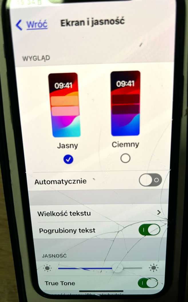 Iphone 11 pro lekko uszkodzony