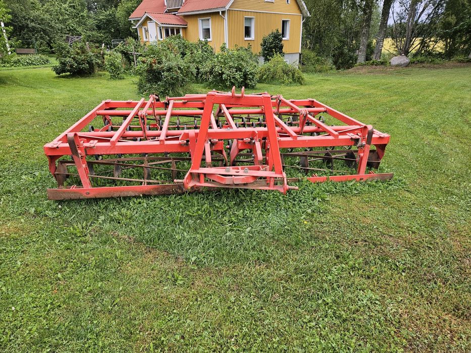 Продам культиватор привезений з Фінляндії в робочому стані