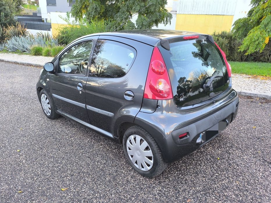 Peugeot 107 1.0  5 Portas c/AC