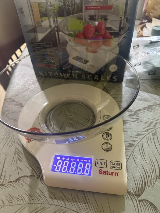 Кухонные весы с чашей