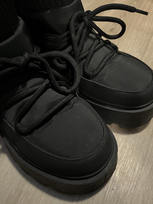 Жіночі осінньо-зимові чоботи