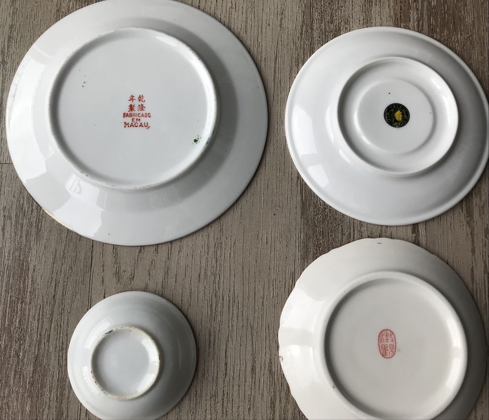 Conjunto de pratos asiáticos