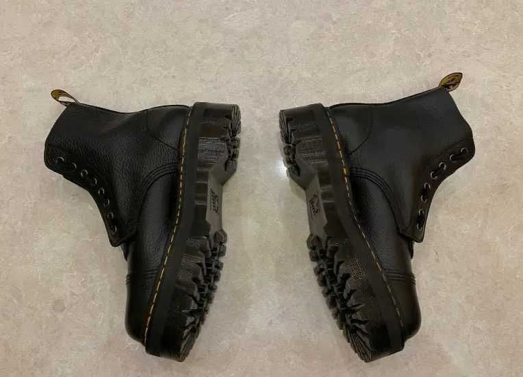 Dr. Martens Sinclair Platform Boot Lazy Oaf r.37