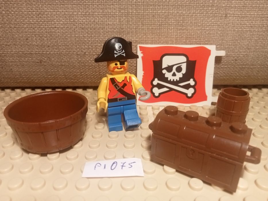 Pi075 Pirate / Pirat Lego Pirates stan BDB + dodatki