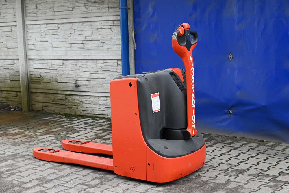 Paleciak elektryczny Linde T16 1600kg Bateria 2021 rok FHP 426