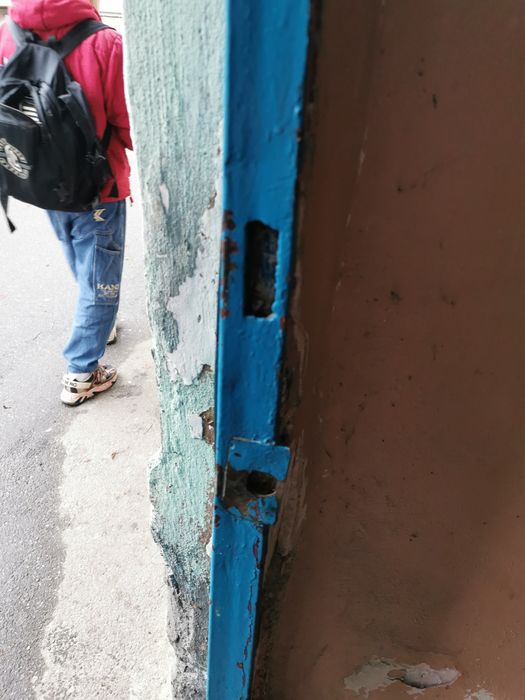 Металеві двері з кодовим замком