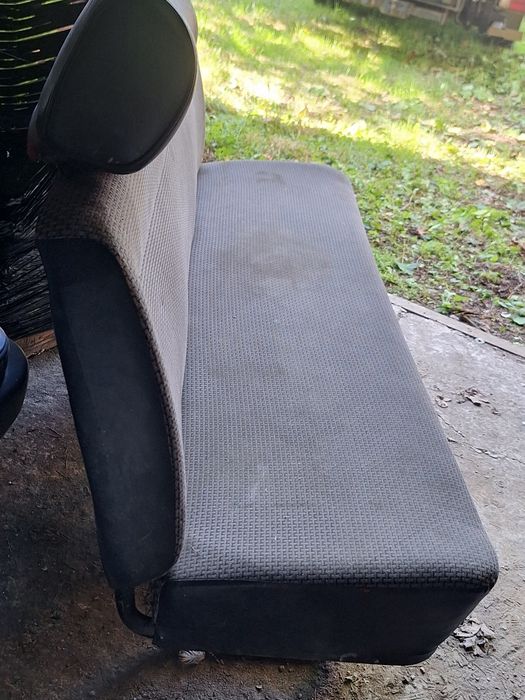 MERCEDES typ T-1 "kaczka" kanapa 3 rząd