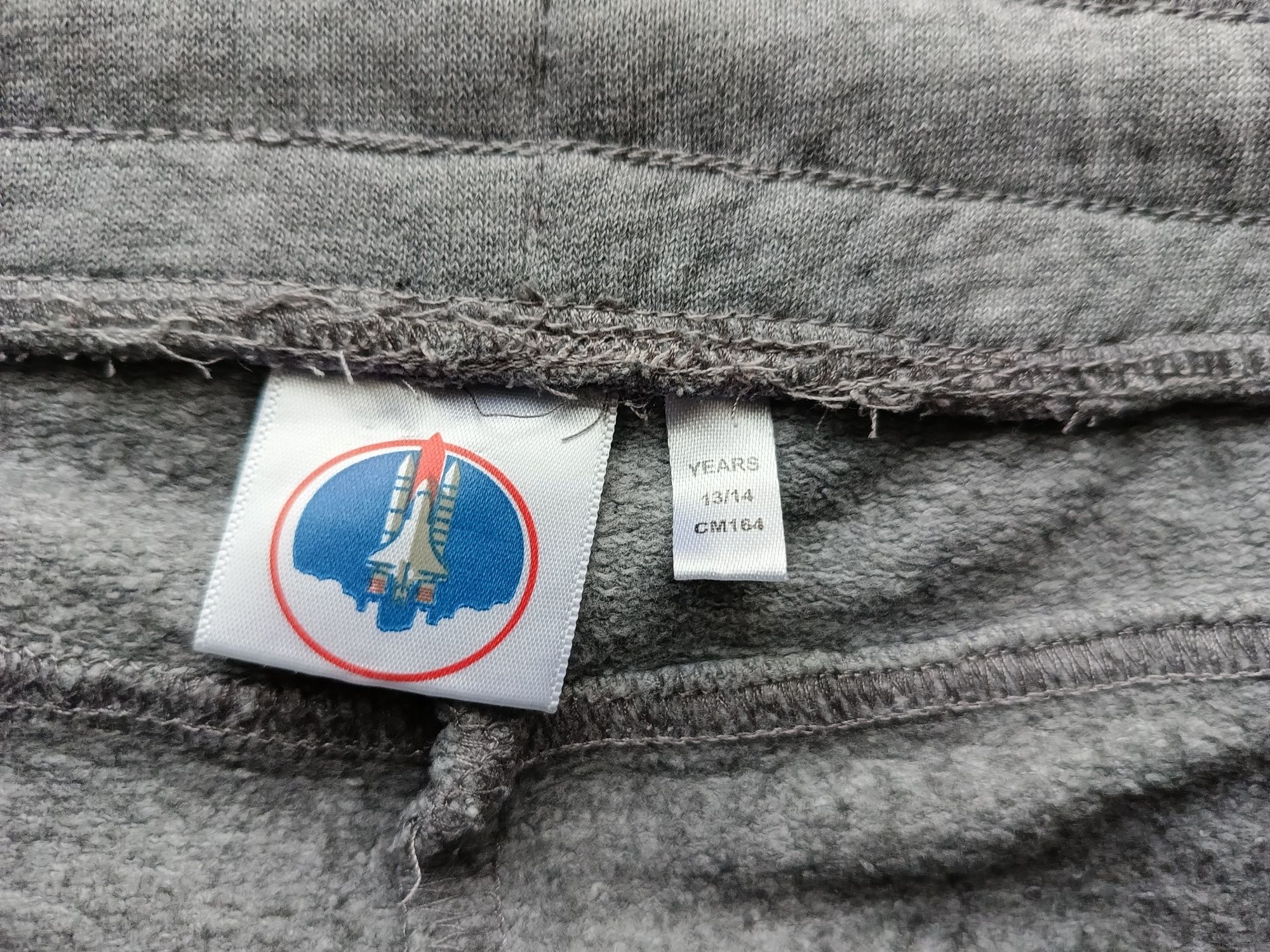 Spodnie dresowe NASA rozm.164