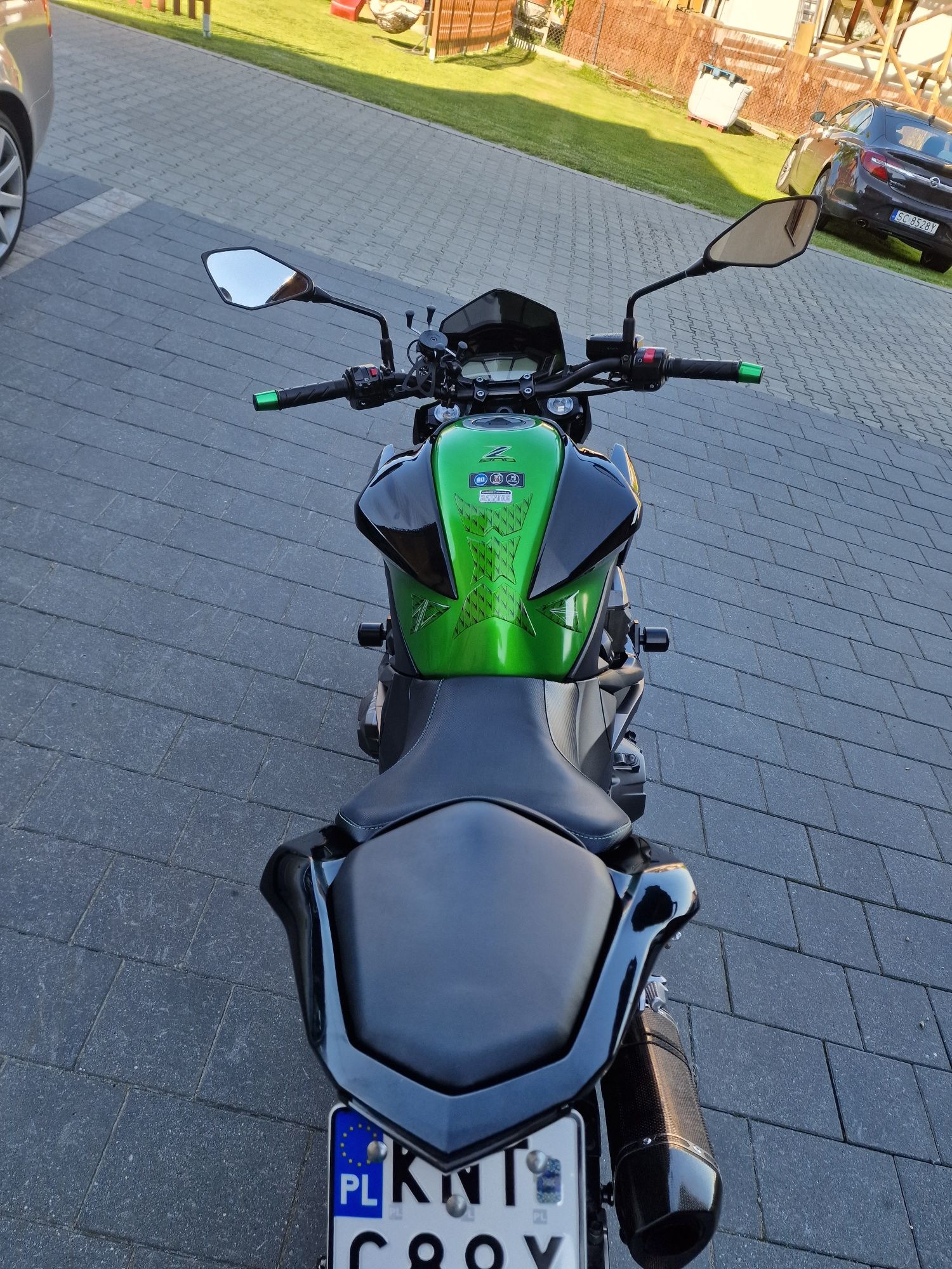 Motocykl Kawasaki z800