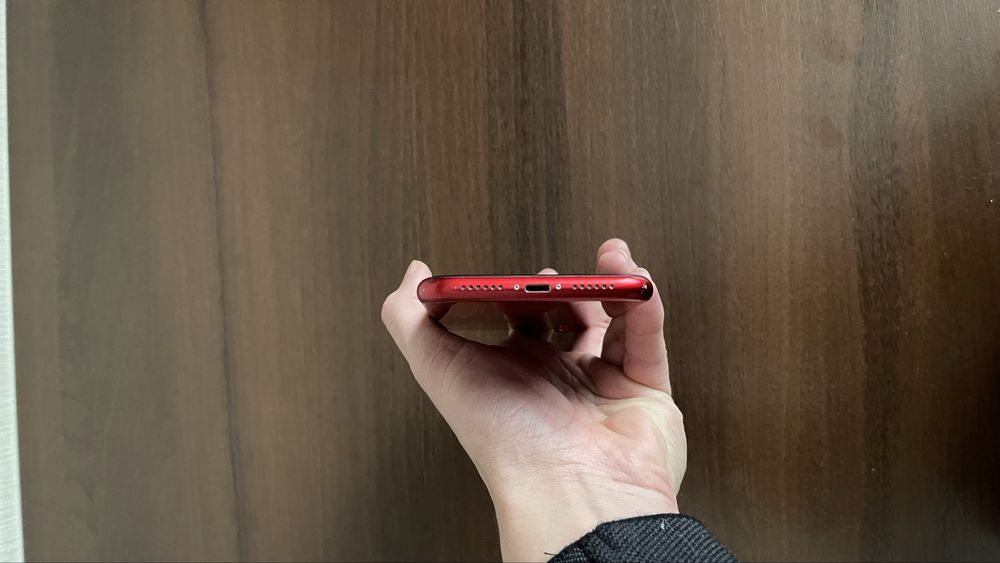 Айфон XR в идеальном состоянии!