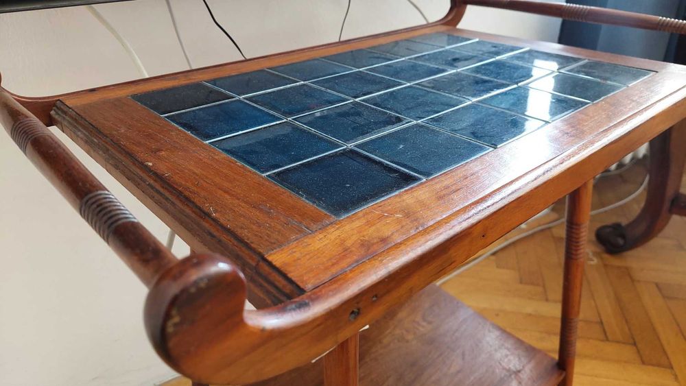 Stolik hebanowy heban z płytkami ceramicznymi. stylowy.