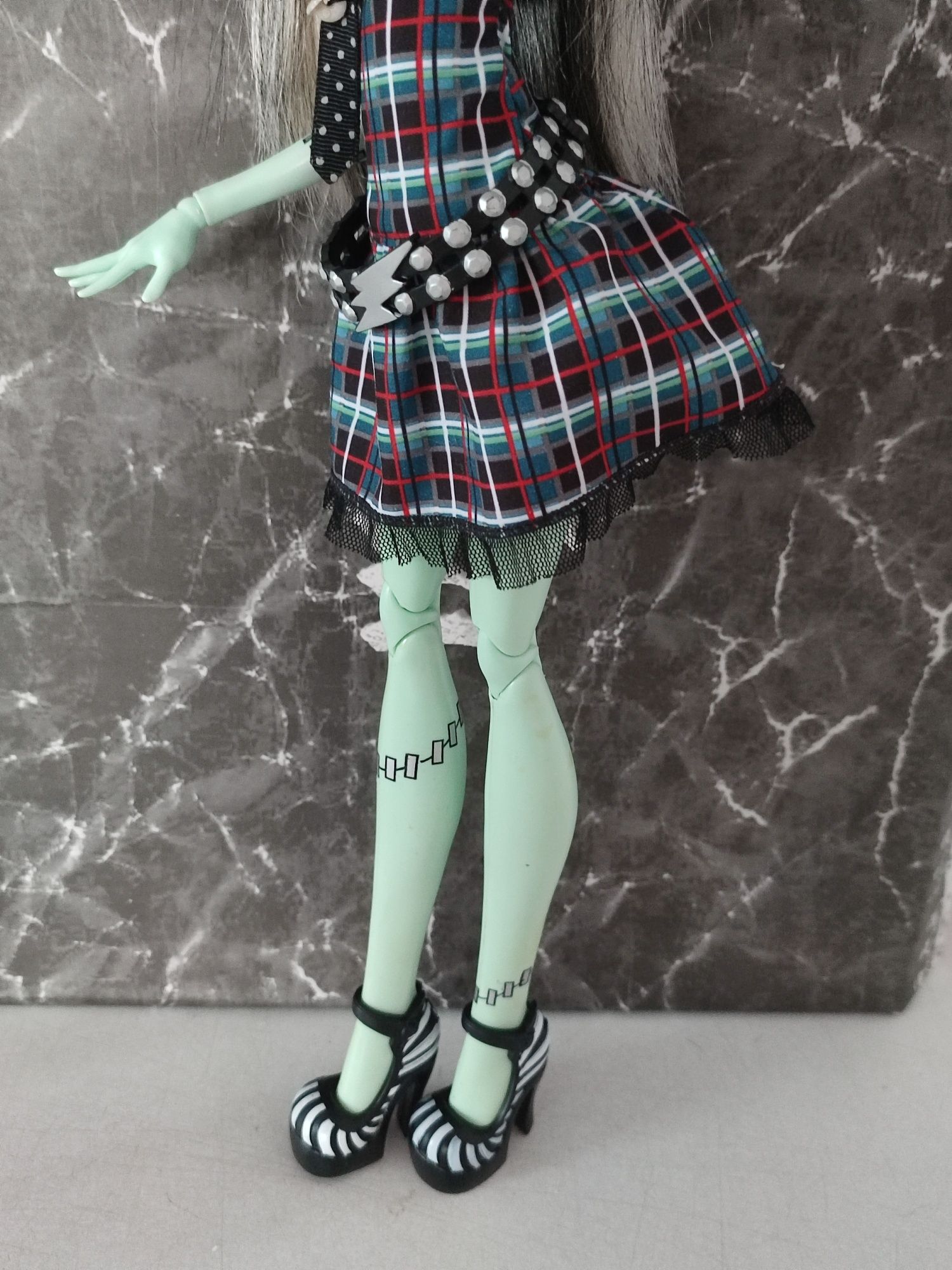 Monster high Frankie Stein Frightfully Tall