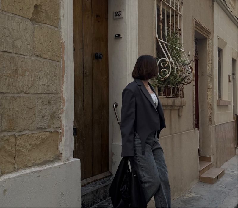 Жакет  Bazhane з гартерами сірий