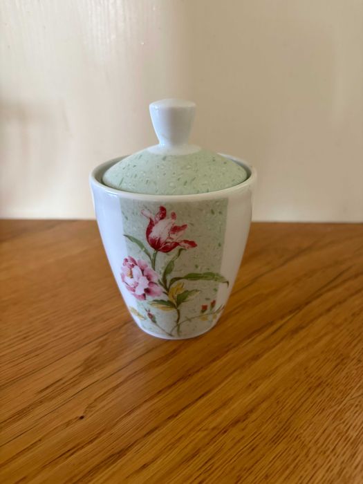 porcelanowa cukiernica Lubiana