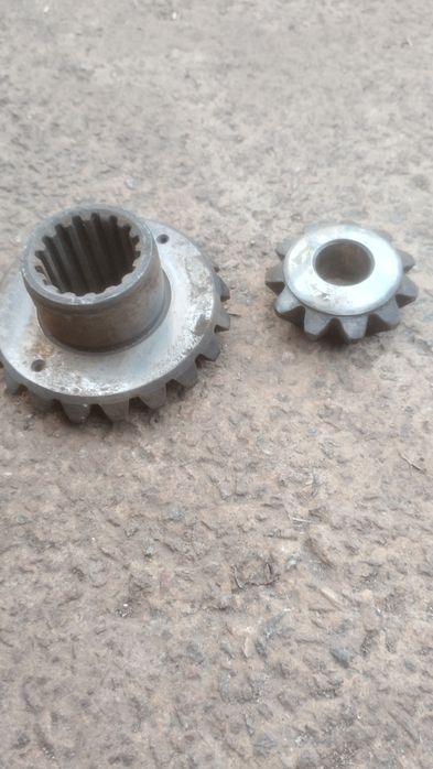 Шестерні 1.8 до 1 для углового редуктора на саморобку