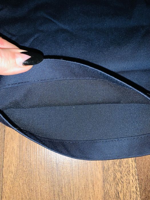 Мужские брюки в идеальном состоянии.