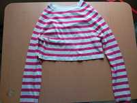 Top rosa com riscas brancas