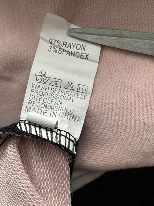 Damska bluza różowa czarna biała rozmiar S