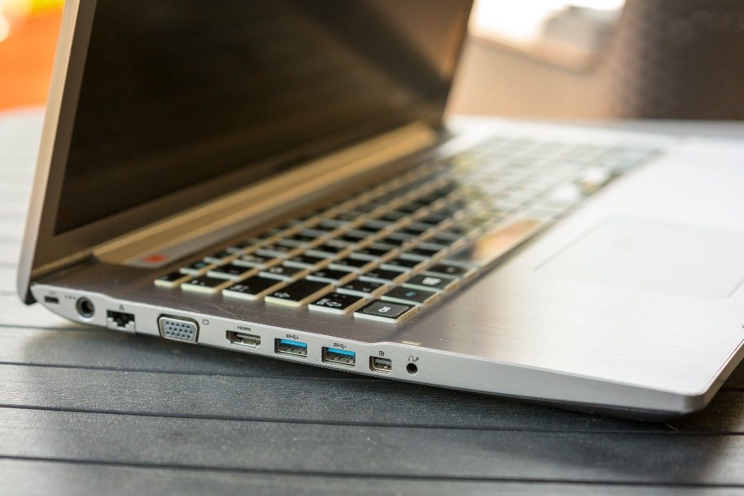 Laptop Samsung *