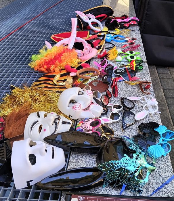 Wynajem fotobudki natychmiastowej fotobudka drukująca zdjęcia gadżety