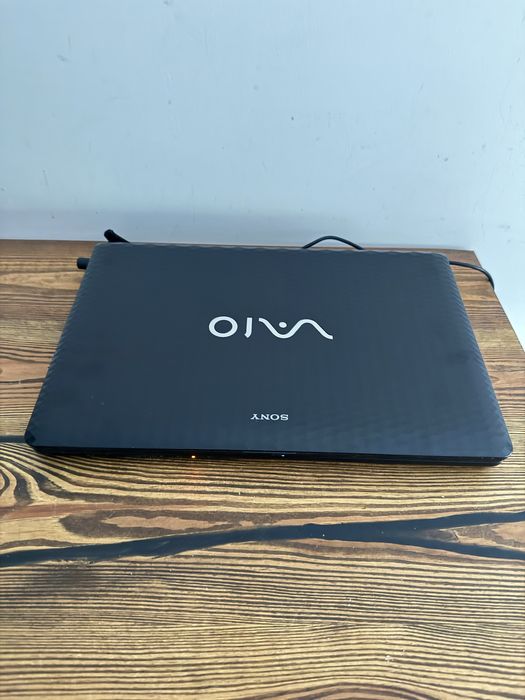 Laptop Sony Vaio PCG-71811M