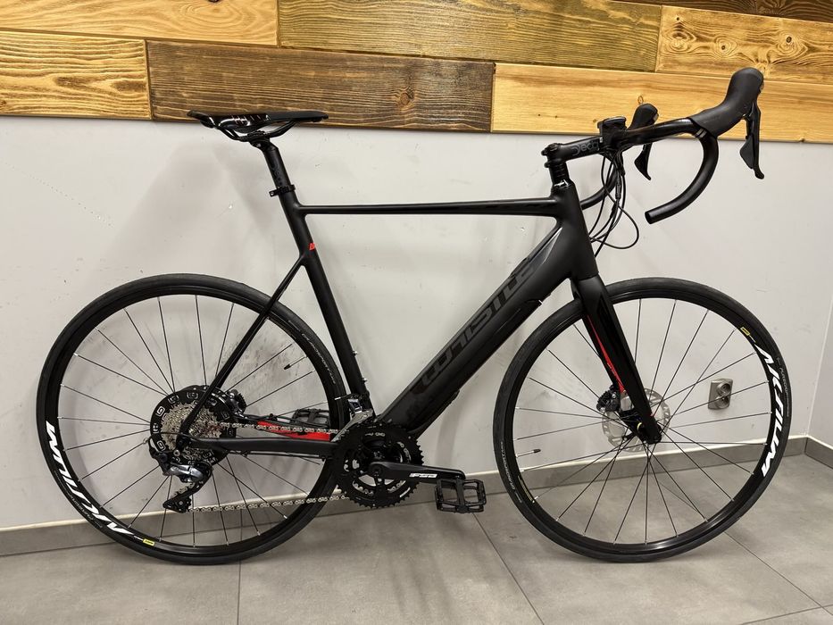 Szosowy rower elektryczny Whistle Flow adv carbon ultegra