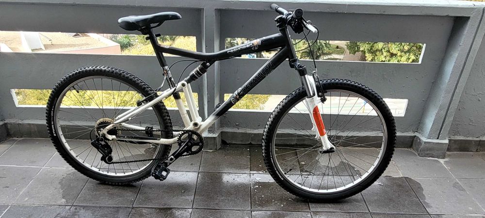 Bicicleta btt rockrider 6.0 full suspention v-break jante 26