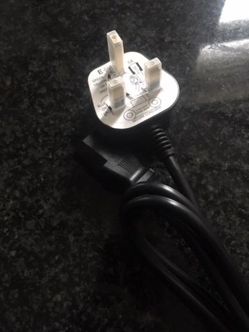 adaptador de ficha electrica americana com 3 pins