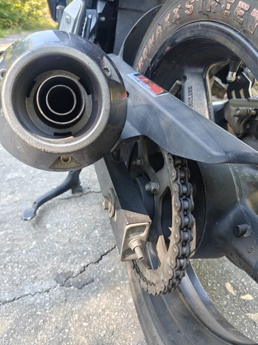 Suzuki GSR 250 інжектор