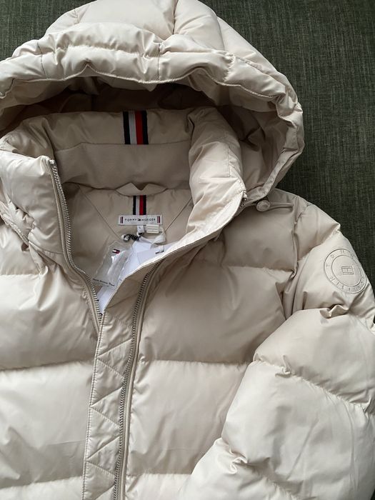 Пуховик куртка Tommy Hilfiger р. L (М) женский