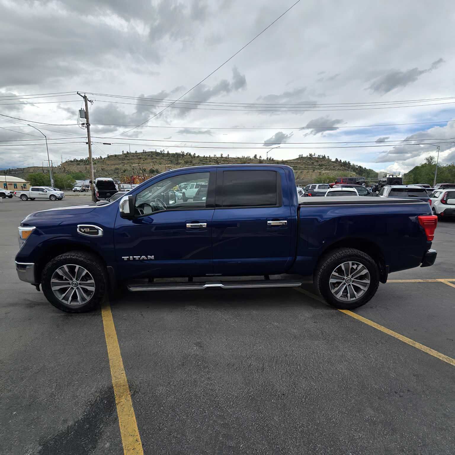 Nissan Titan SV 2017