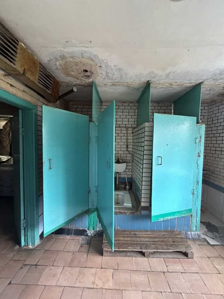 Кімната із зручностями, ЖБІ, 14 м², 4/5 поверх, з меблями та технікою