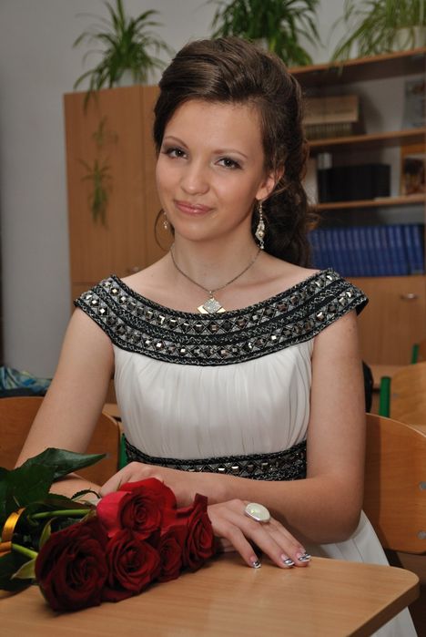 Вечірня/випускна сукня